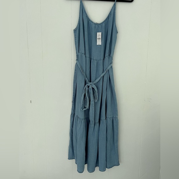 LOFT Dresses & Skirts - NEW LOFT Linen Lyocell Chambray Tiered Belted Swing Midi Dress Size Medium